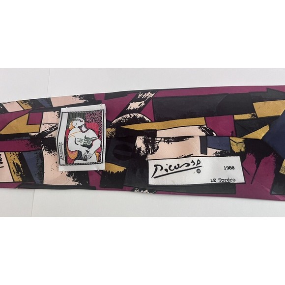 Vintage Pablo Picasso Collection  1988 “Le Torero” Polyester Mens Necktie Tie - Picture 4 of 4